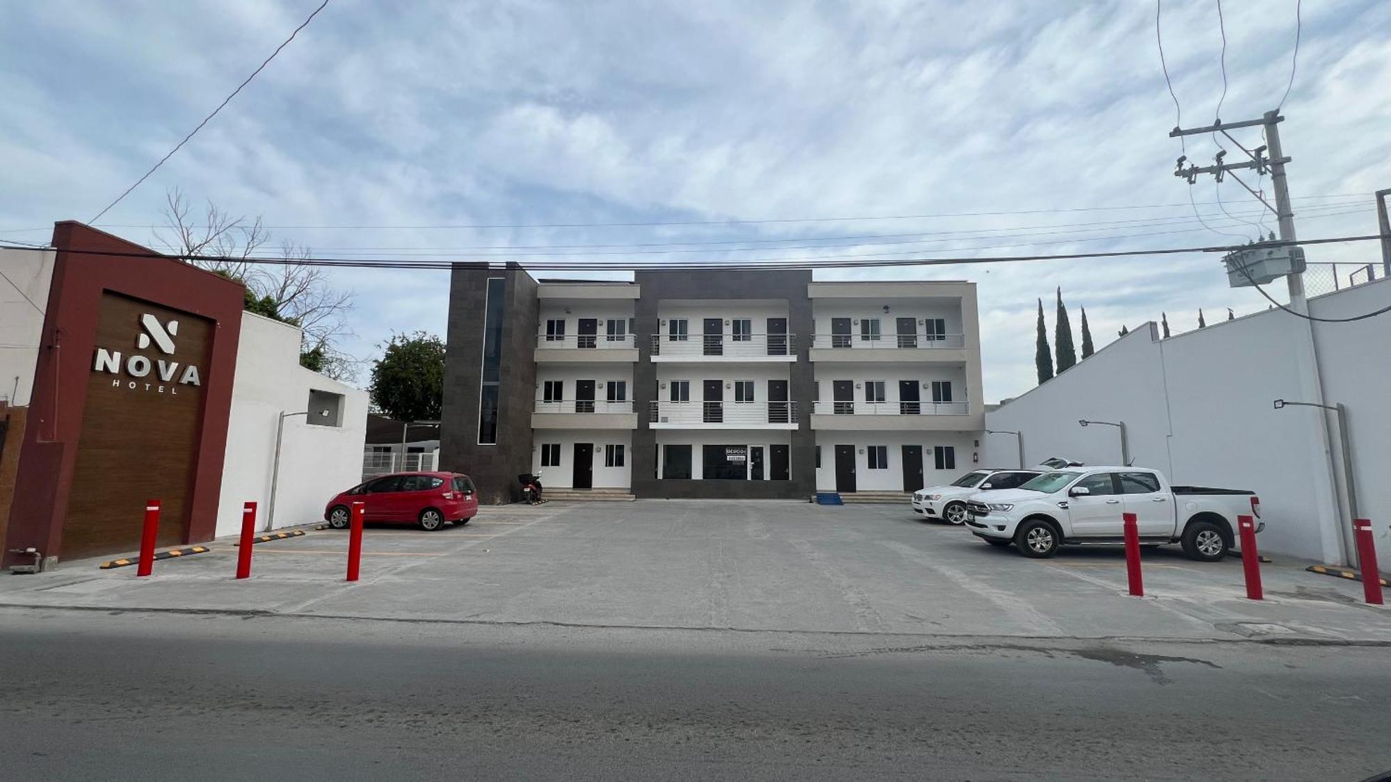 Nova Hotel Cadereyta Jimenez Exterior photo