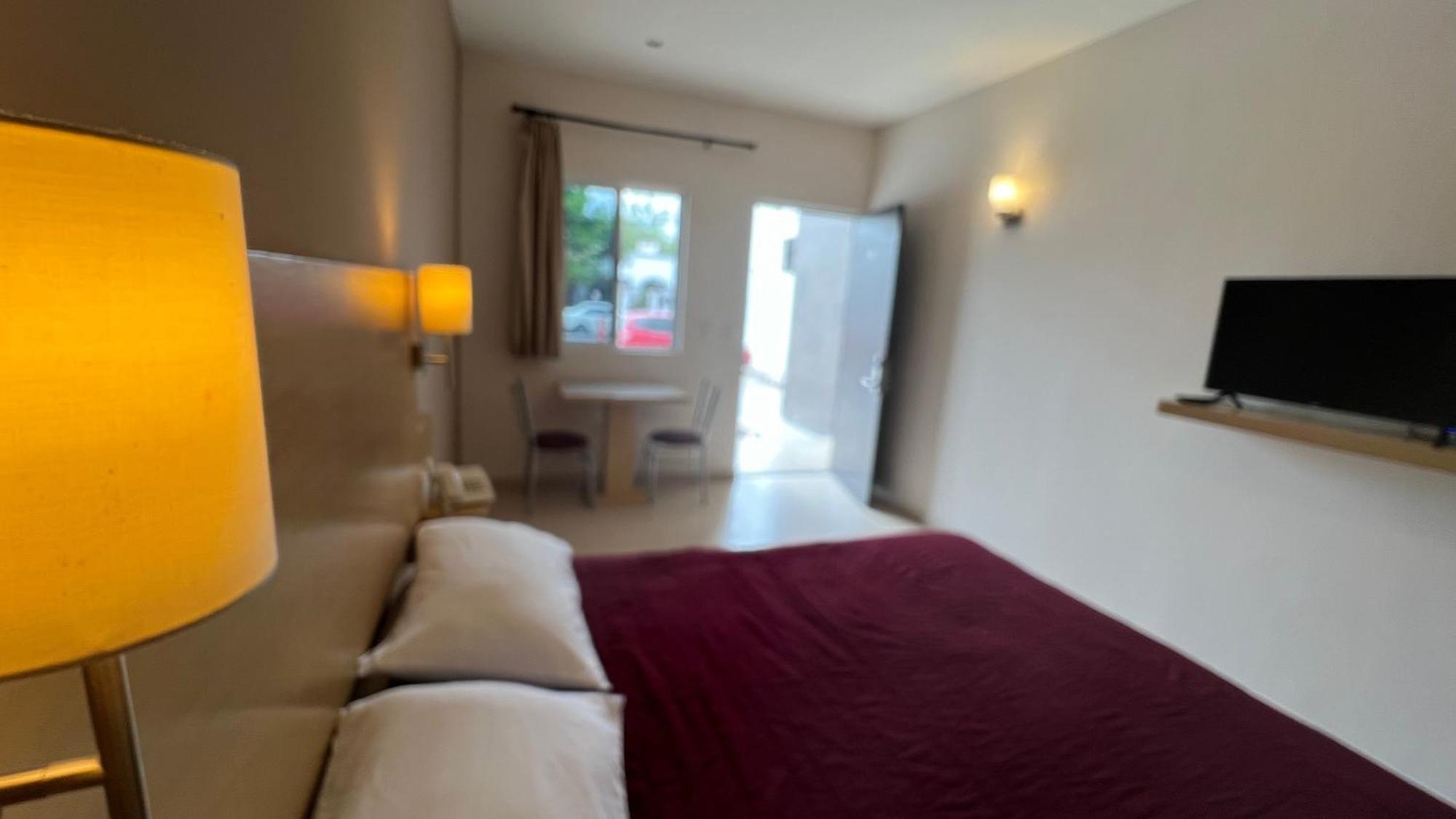 Nova Hotel Cadereyta Jimenez Exterior photo