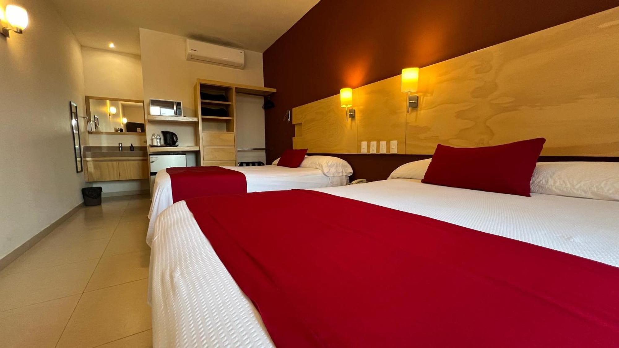 Nova Hotel Cadereyta Jimenez Exterior photo