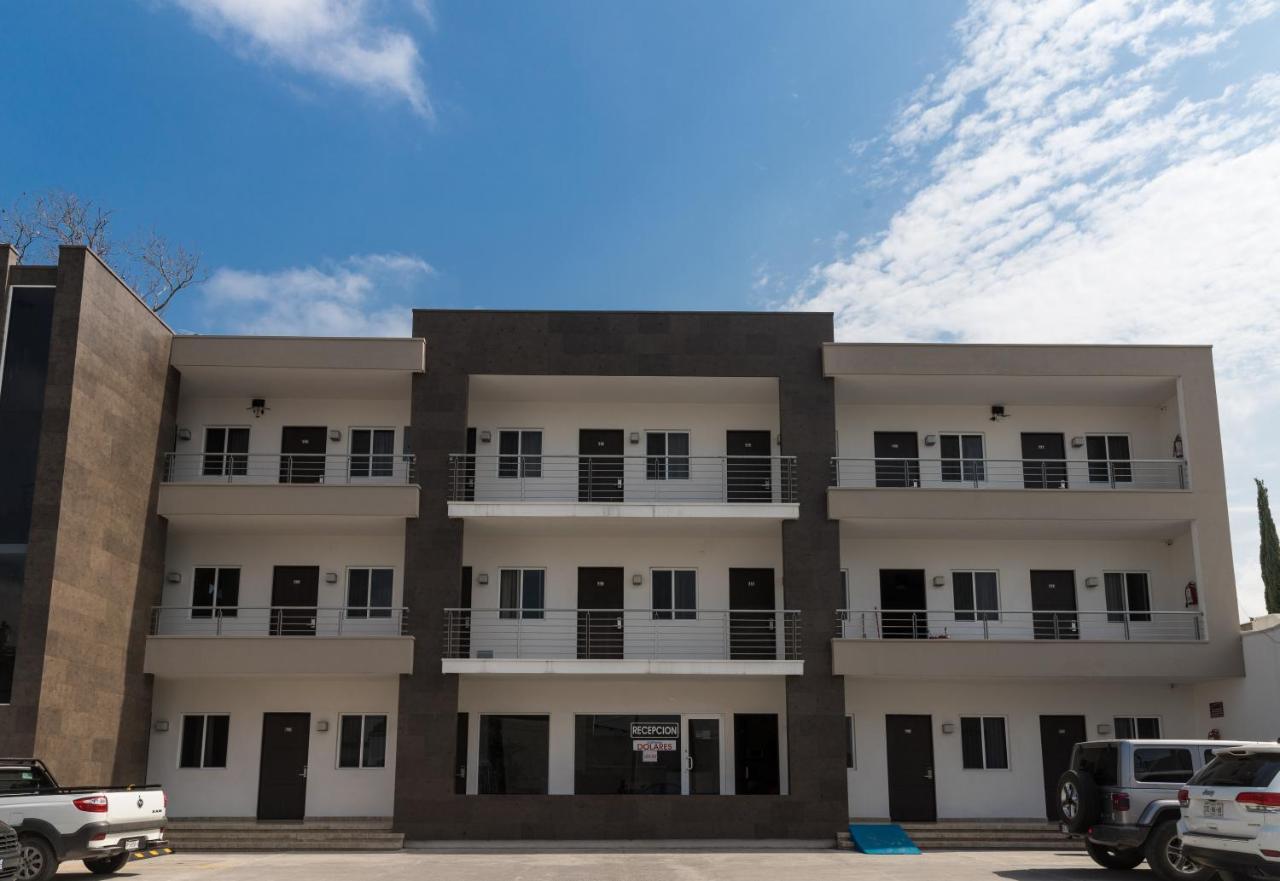 Nova Hotel Cadereyta Jimenez Exterior photo
